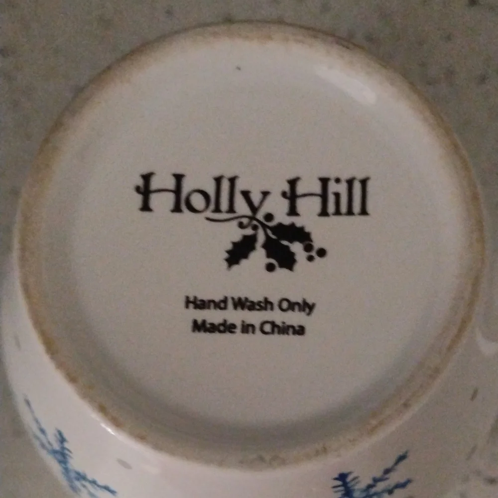 Holly Hill Festive Snowflake Ornament Mug - Picture 5 of 5